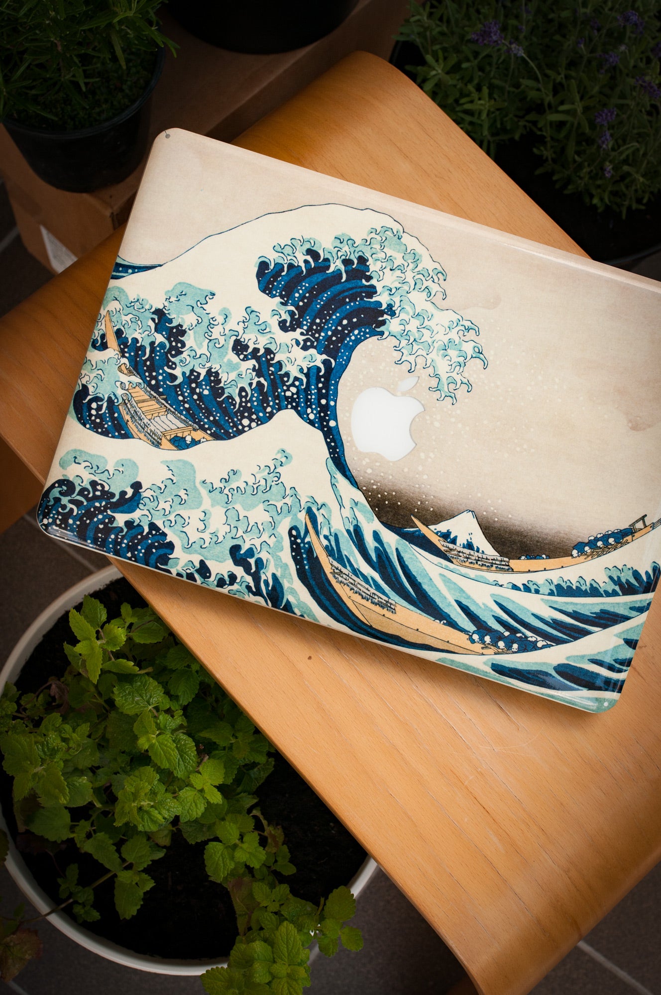 Great Wave of Kanagawa MacBook Skin