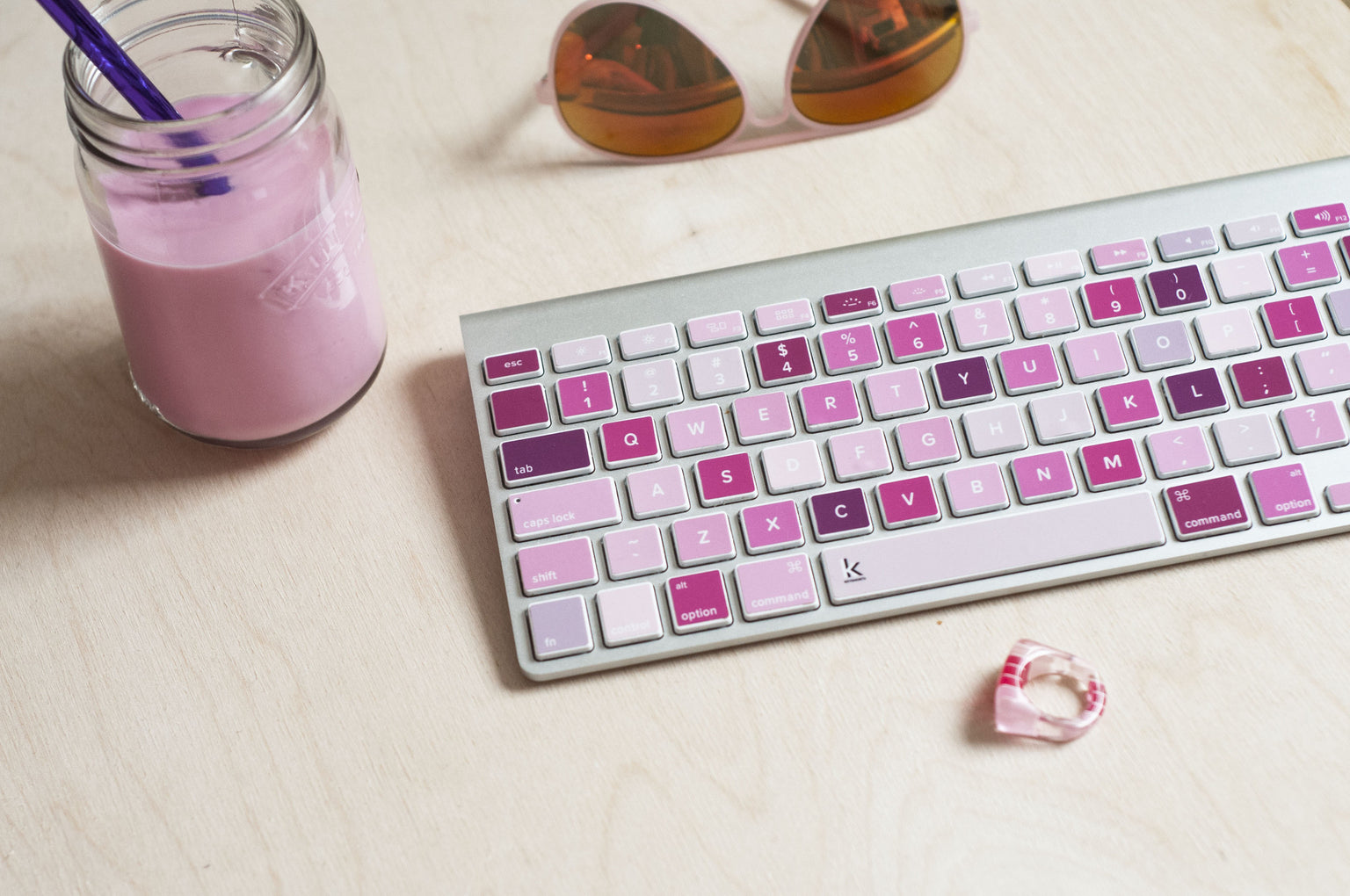 pink apple laptop keyboard