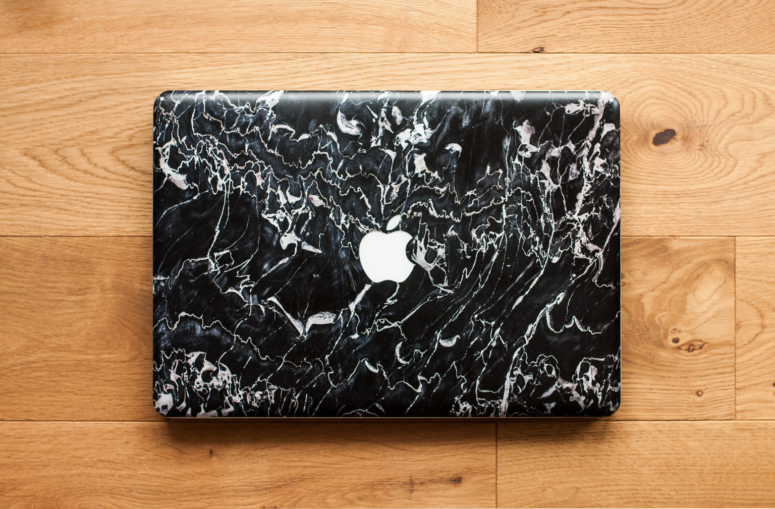 Marsala black marble MacBook skin for top lid